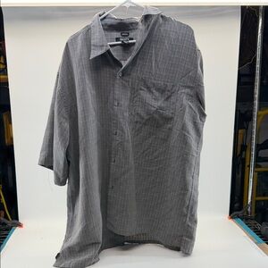 Men's Gray Plaid Button Down Shirt